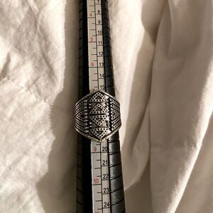 New Boho Fashion Ring Amazing Faux SilverTone Sz 8